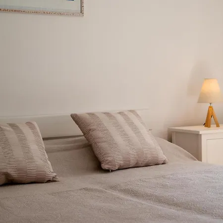 Hébergement de vacances Two-bedroom In Dingac Gornji Dingač